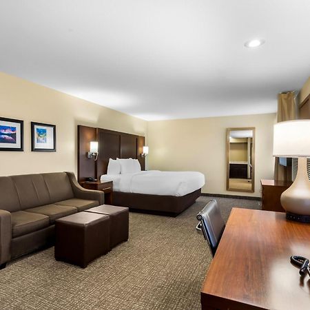 Comfort Inn & Suites Greeley Εξωτερικό φωτογραφία