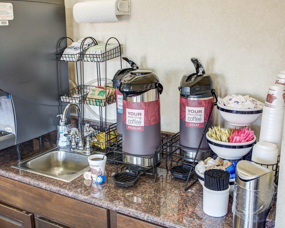 Comfort Inn & Suites Greeley Εξωτερικό φωτογραφία