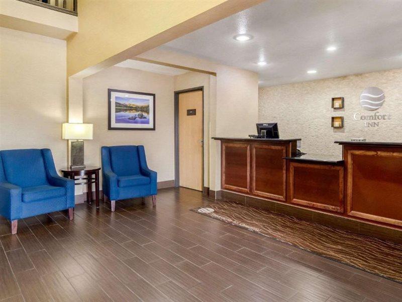 Comfort Inn & Suites Greeley Εξωτερικό φωτογραφία